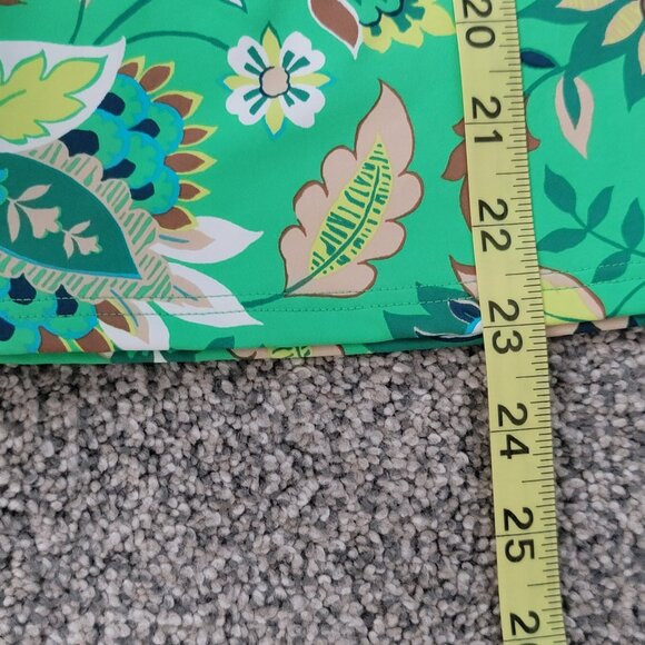 Lands End Green Print Tanktini Size 12 Runs small probably closer to a 10 - Picture 7 of 8